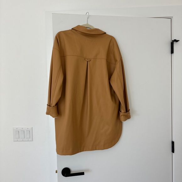 Maeve Leather jacket from Anthropologie - Picture 2 of 5